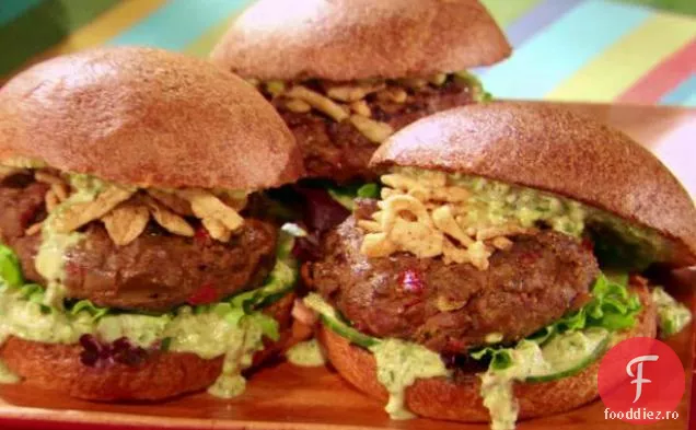 Burgeri De Carne De Vită Cu Curry Indian Din Malaezia