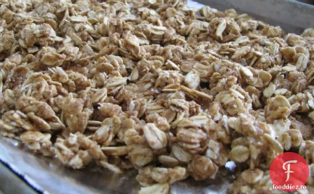 Granola Cu Unt De Arahide