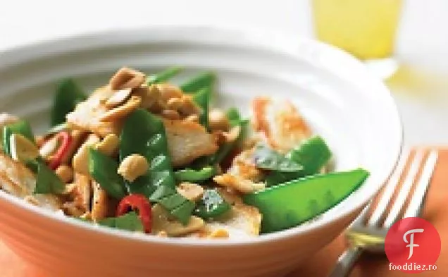 Pui picant prăjit cu arahide