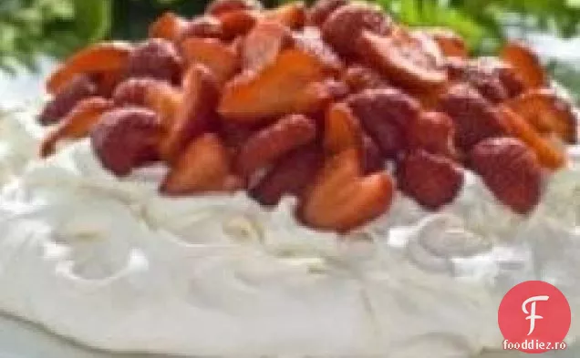 Strawberry Pavlova