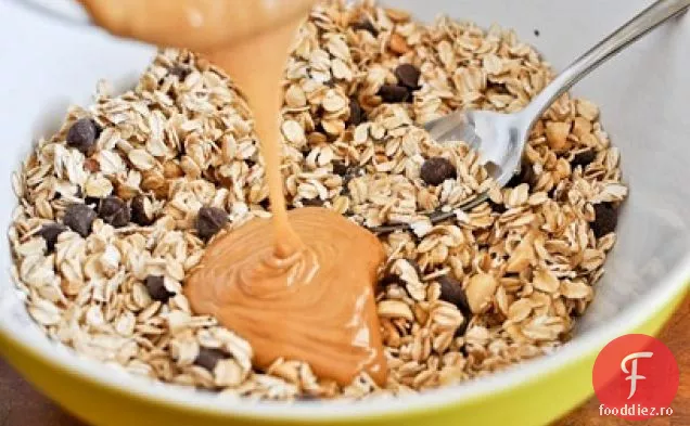 Batoane De Granola Cu Unt De Arahide