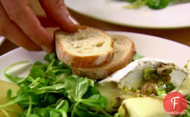 Mache cu Brie caldă și mere