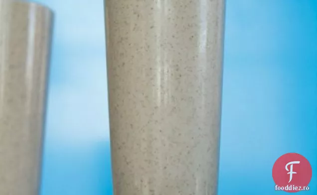 Smoothie Cu Bombă Cu Unt De Arahide Pentru Doi