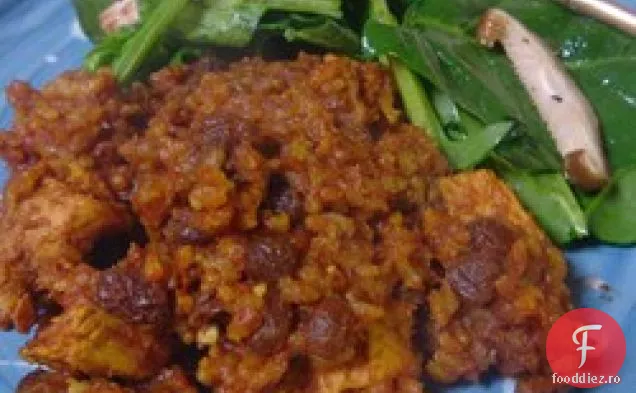 Caserola de pui curry și orez brun
