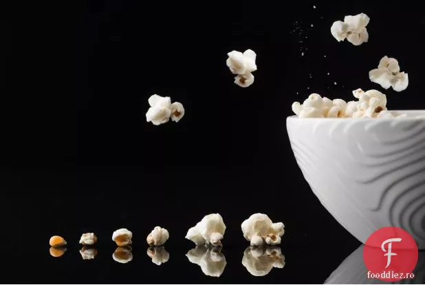 Popcorn Cu Aromă De Unt Maro-Portocaliu Cu Ciocolată