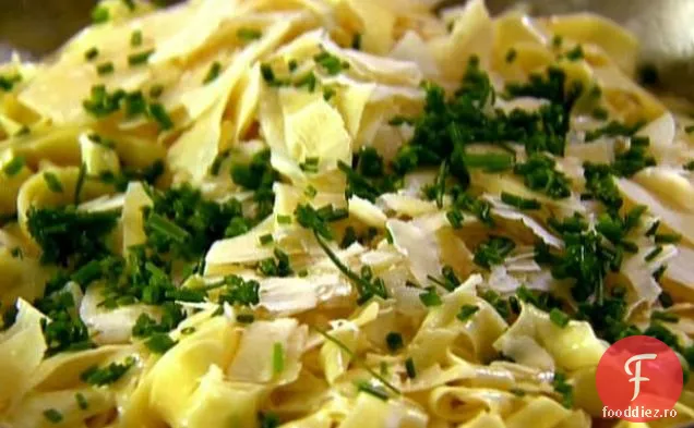 Tagliarelle cu unt de trufe