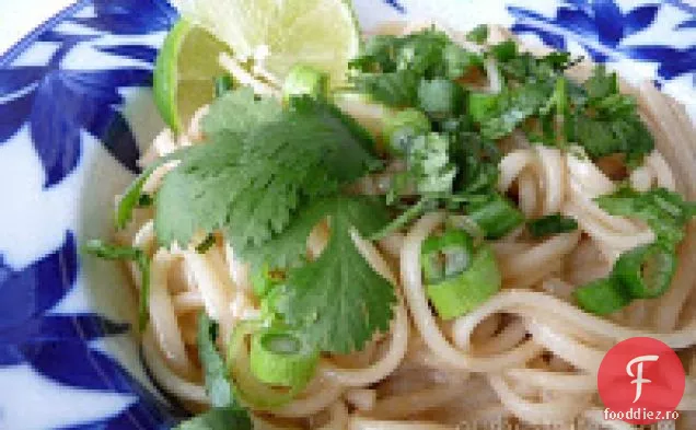 Taitei Cu Arahide Thailandeze