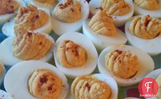 Sriracha Ouă Deviled