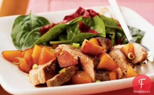 Piept de rață cu cinci condimente cu gutui caramelizat