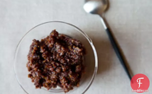 Salată De Morcovi Din Asia De Sud-Est Cu Mentă Și Arahide Prăjite