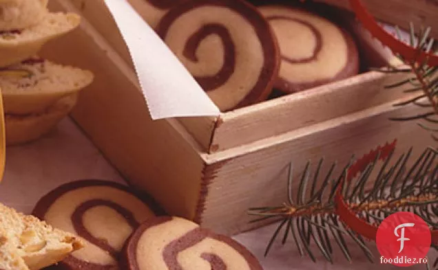 Pinwheels Cu Unt De Arahide Cu Ciocolată