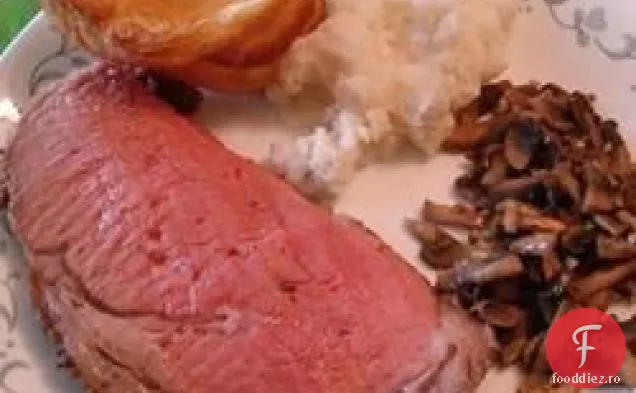 Prime Rib au Jus cu budincă Yorkshire