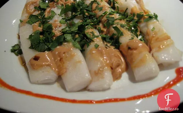 Rulouri De Tăiței De Orez Chinezesc Cu Unt De Arahide