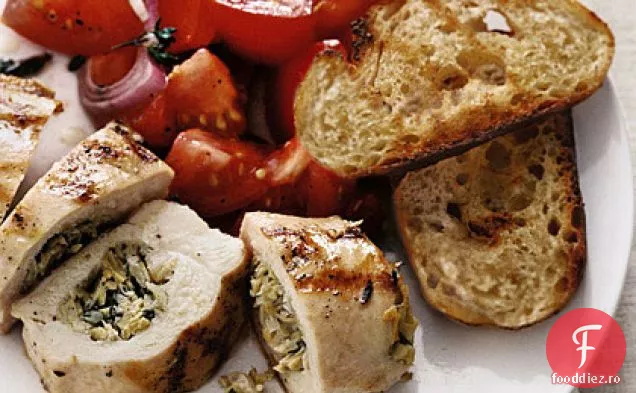 Piept de pui umplut cu salată de roșii