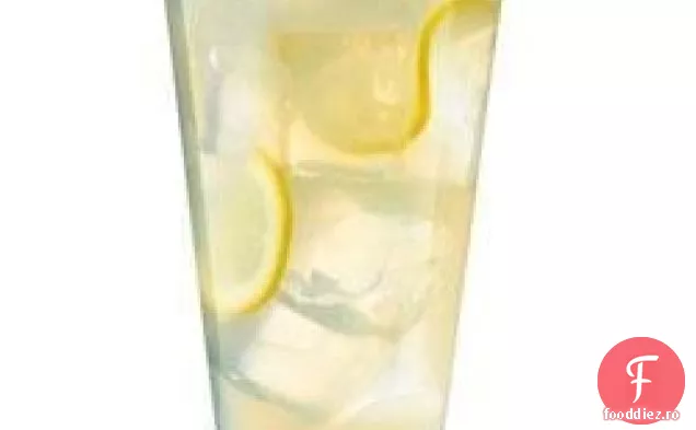 Limonada proaspata stoarsa cu indulcitor natural Truvia