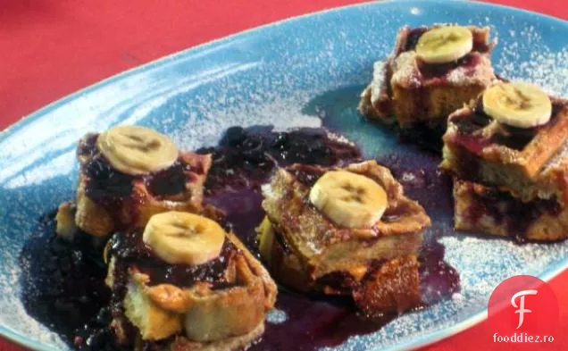 Pâine Prăjită Franceză Cu Unt De Arahide