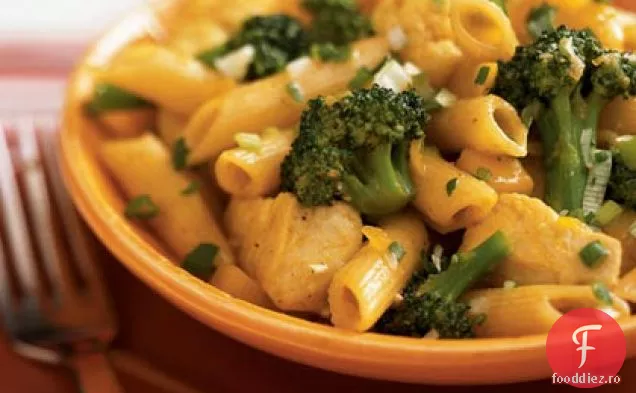 Penne de pui curry cu chutney de Mango proaspăt