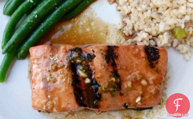 Rețetă de pește la grătar cu lime-soia