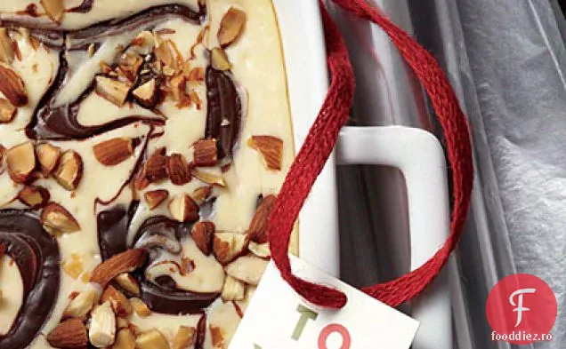 Ciocolată-Migdale Cheesecake Baruri