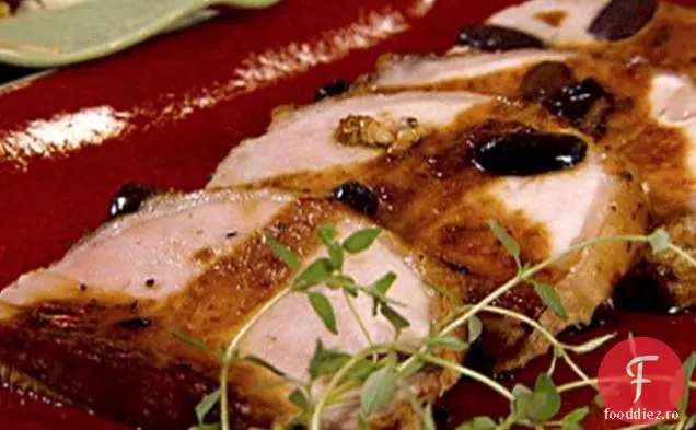 Carne De Porc Umplută Cu Măsline