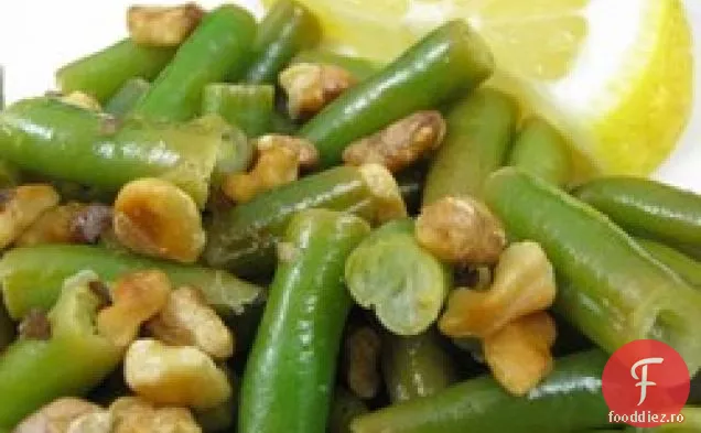 Fasole verde de lămâie cu nuci