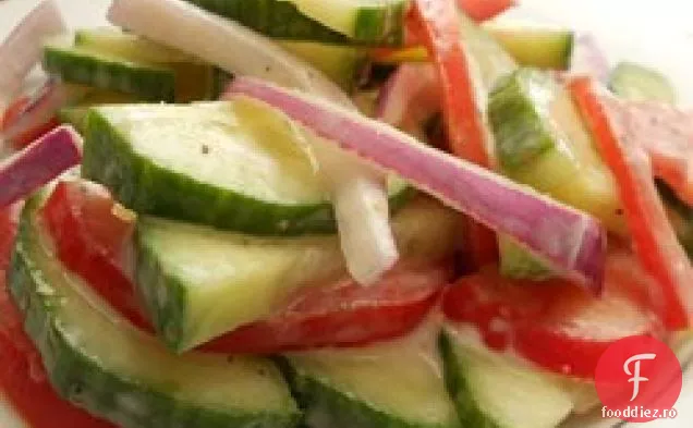 Salată Răcoritoare De Castraveți