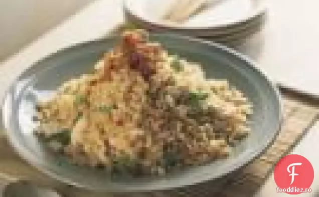 Orez Prăjit Cu Chili Cu Crab Și Busuioc Thailandez