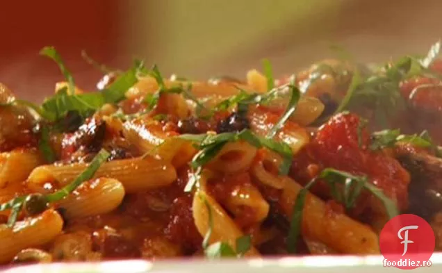 Puttanesca cu Polpette de ton și Penne