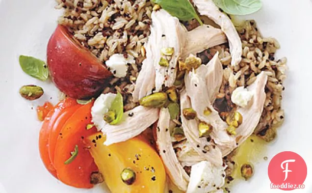 Salata de pui cu vinaigrette portocaliu-fistic