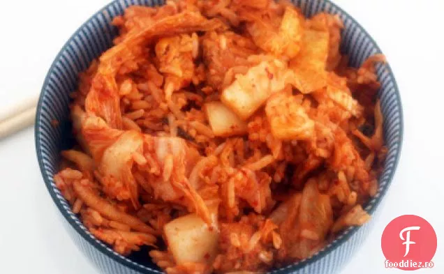 Kimchi Orez Prăjit Cu Carne De Porc