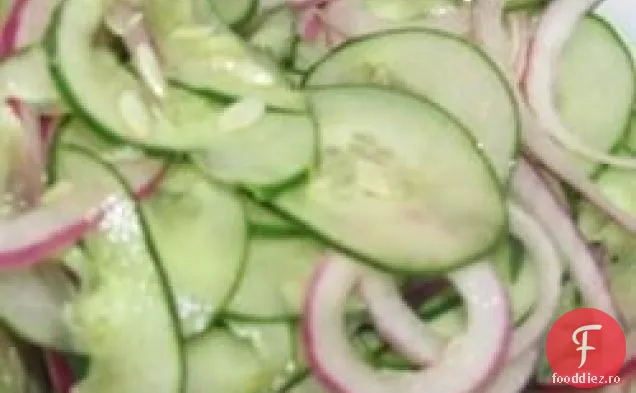 Salată De Crunch De Castraveți