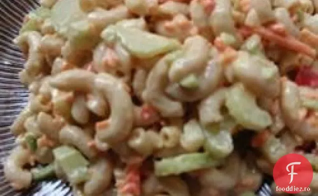 Salată Clasică De Macaroane Mai Sănătoasă