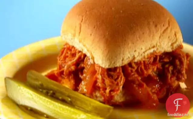 Cue carnea de porc trasă