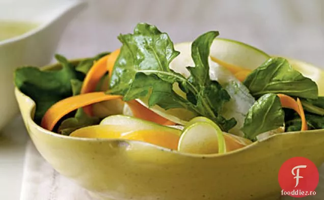 Salată de legume de toamnă rasă cu vinetă de cidru