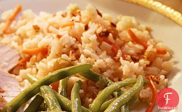 Pilaf de orez cu nuci pecan