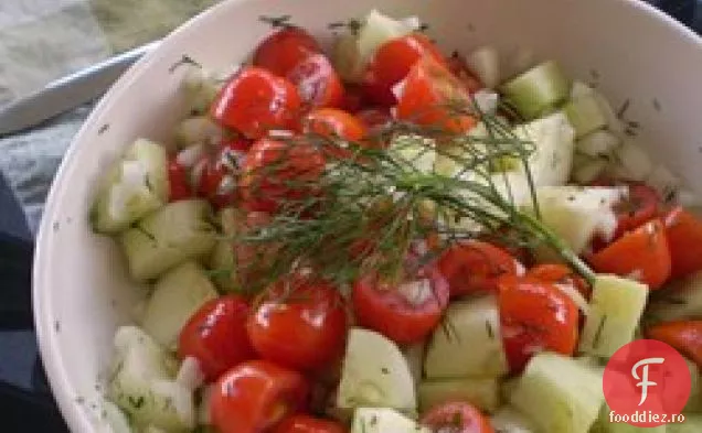 Salată De Castraveți De Roșii