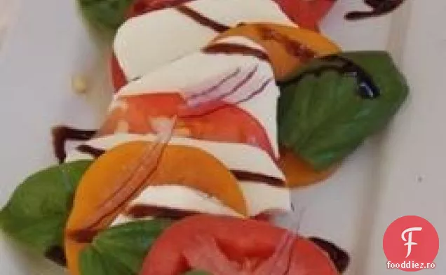 Salata Tami ' s Tri Color Caprese
