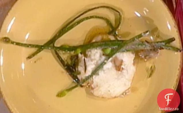 Gnocchi mari cu flori de arpagic: Gnocchi con la Erba Cipollina Fiorisce