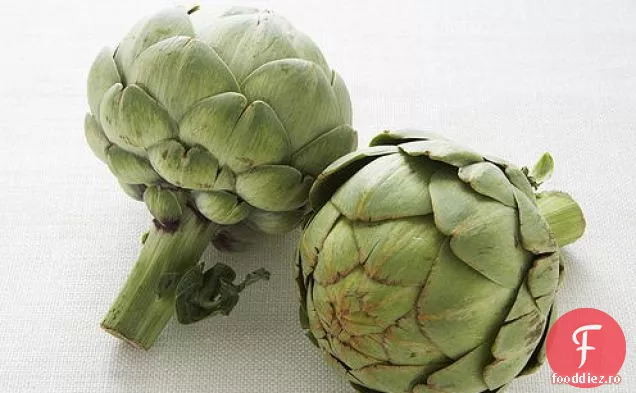 Anghinare prăjită, morcovi și fenicul cu Halibut prăjit în tigaie