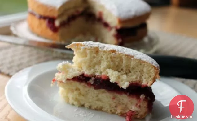 Tort de burete fără grăsimi și zahăr redus