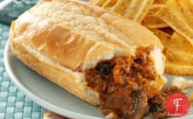 Sandwich-Uri Umplute Cu Aluat