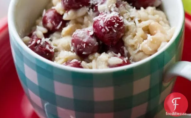 Risotto De Mic Dejun Cu Cireșe De Vanilie