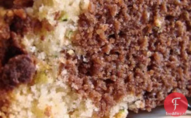 Pâine De Dovlecei Cu Val De Ciocolată