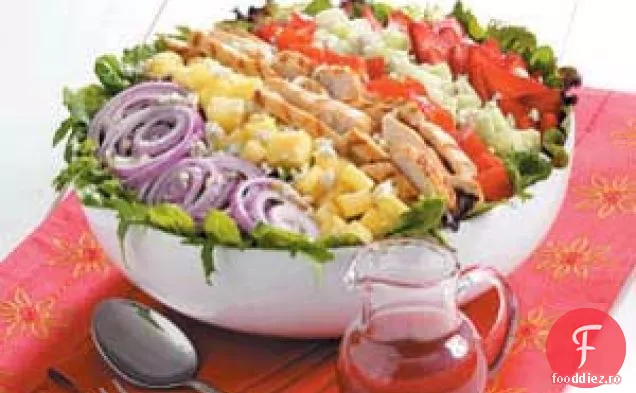 Salată De Pui Cu Căpșuni
