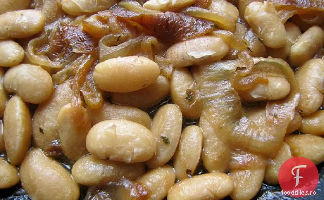 Fasole Cu Ceapă Caramelizată Și Sos De Muștar