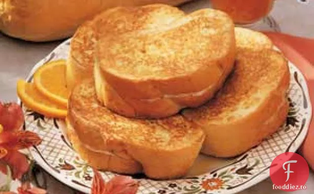 Pâine Prăjită De Caise Umplute