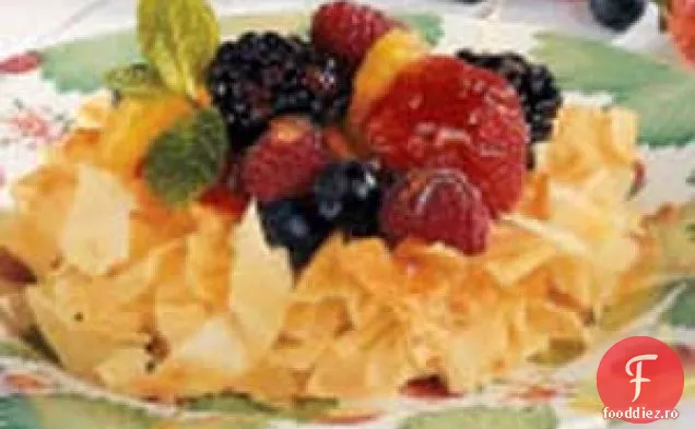 Berry Phyllo Tarte