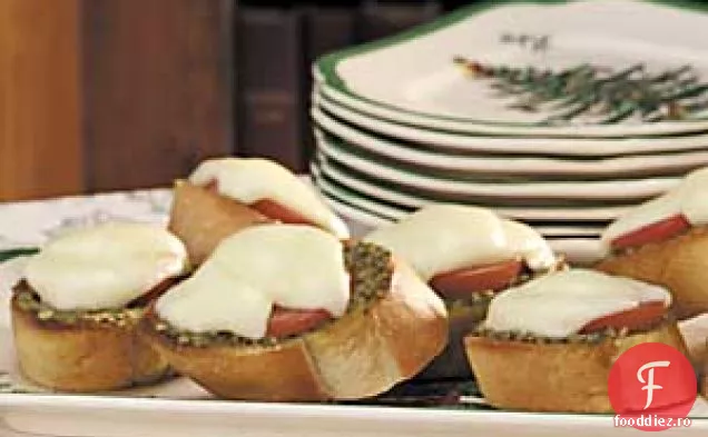 Pesto Crostini
