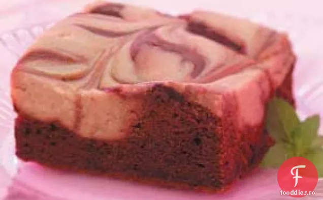 Tort De Ciocolată Cu Unt De Arahide