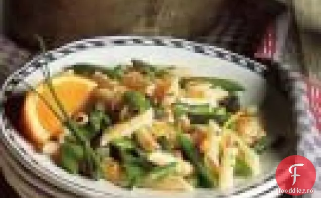 Salată De Sparanghel De Primăvară Și Snap Pea Penne